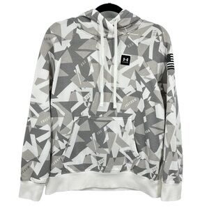 Under Armour Freedom Camo Hoodie Women Small Gray White USA Flag Fleece